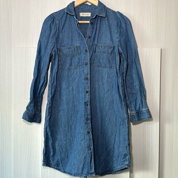 Madewell Dresses & Skirts - Madewell denim dress